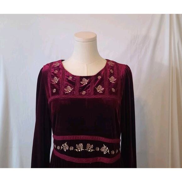 Sold! Baltic Born Ingrid Velvet Burgundy Renaissance Maxi Dress L - Picture 3 of 6